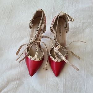 Heel shoes/ size 71/2